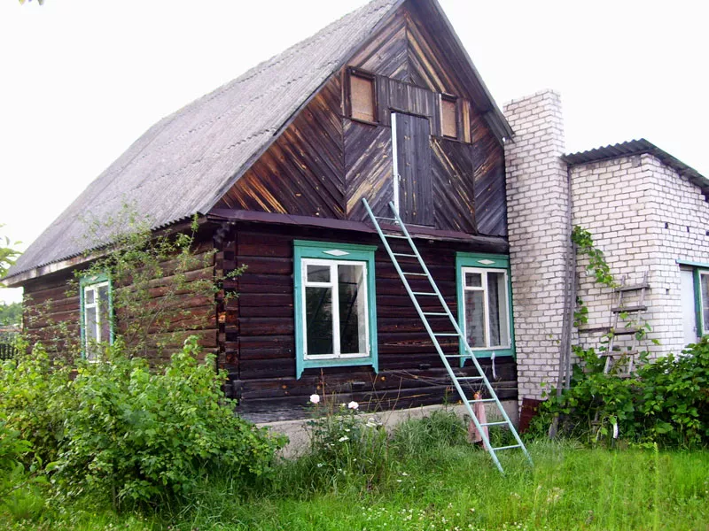 Ппродается деревянный дом с кирпичной пристройкой 1990г.  2